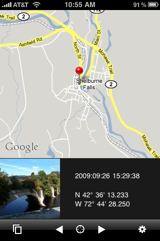 모든 아이폰앱에는 지오태깅이 된다는 것을 설명했습니다. 사진은 Bridge of Flowers.