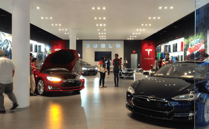 산호세의 테슬라 매장.