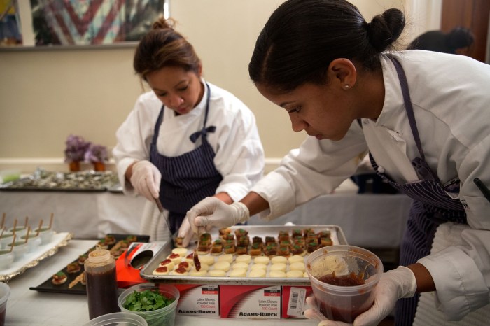 1-TU1-OEFOsNkD18H7aN7qKw