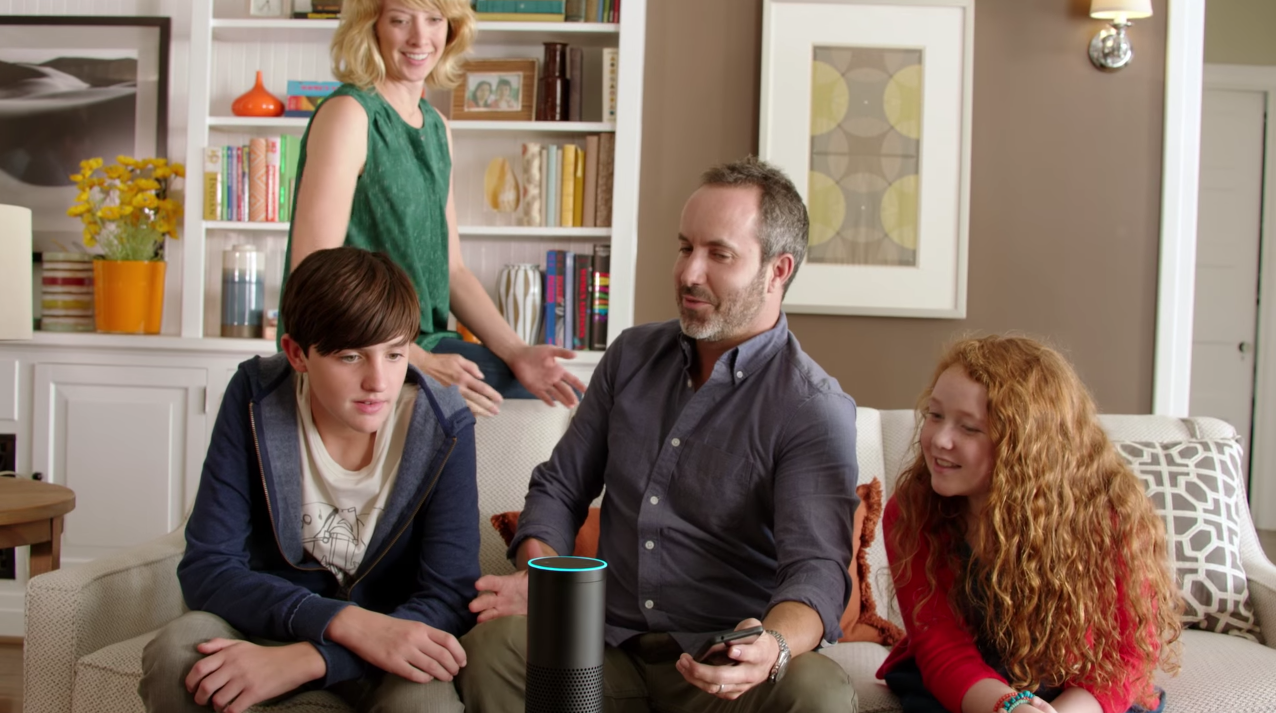 아마존 에코 홍보비디오에서 캡처한 사진.